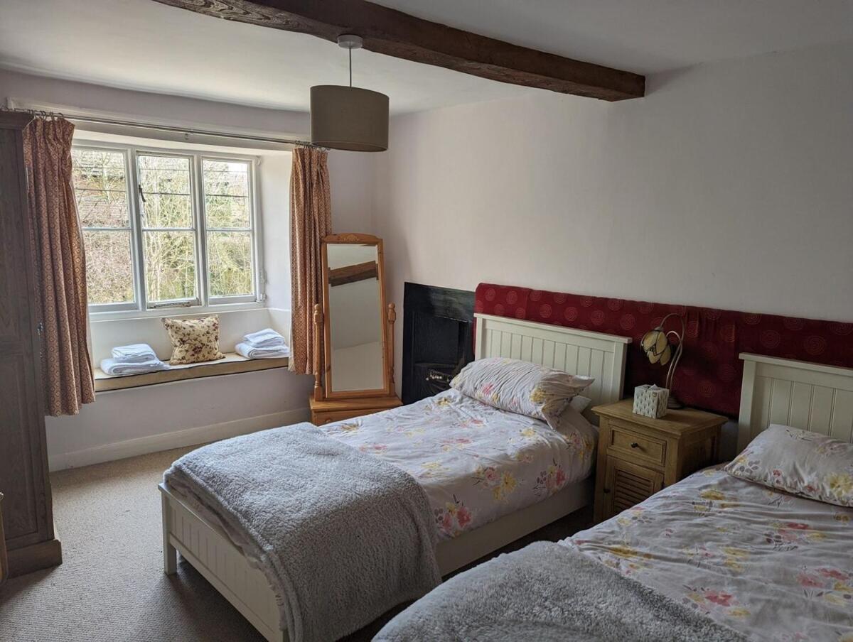 Bartholomew Arms Bed & Breakfast Maidford Dış mekan fotoğraf